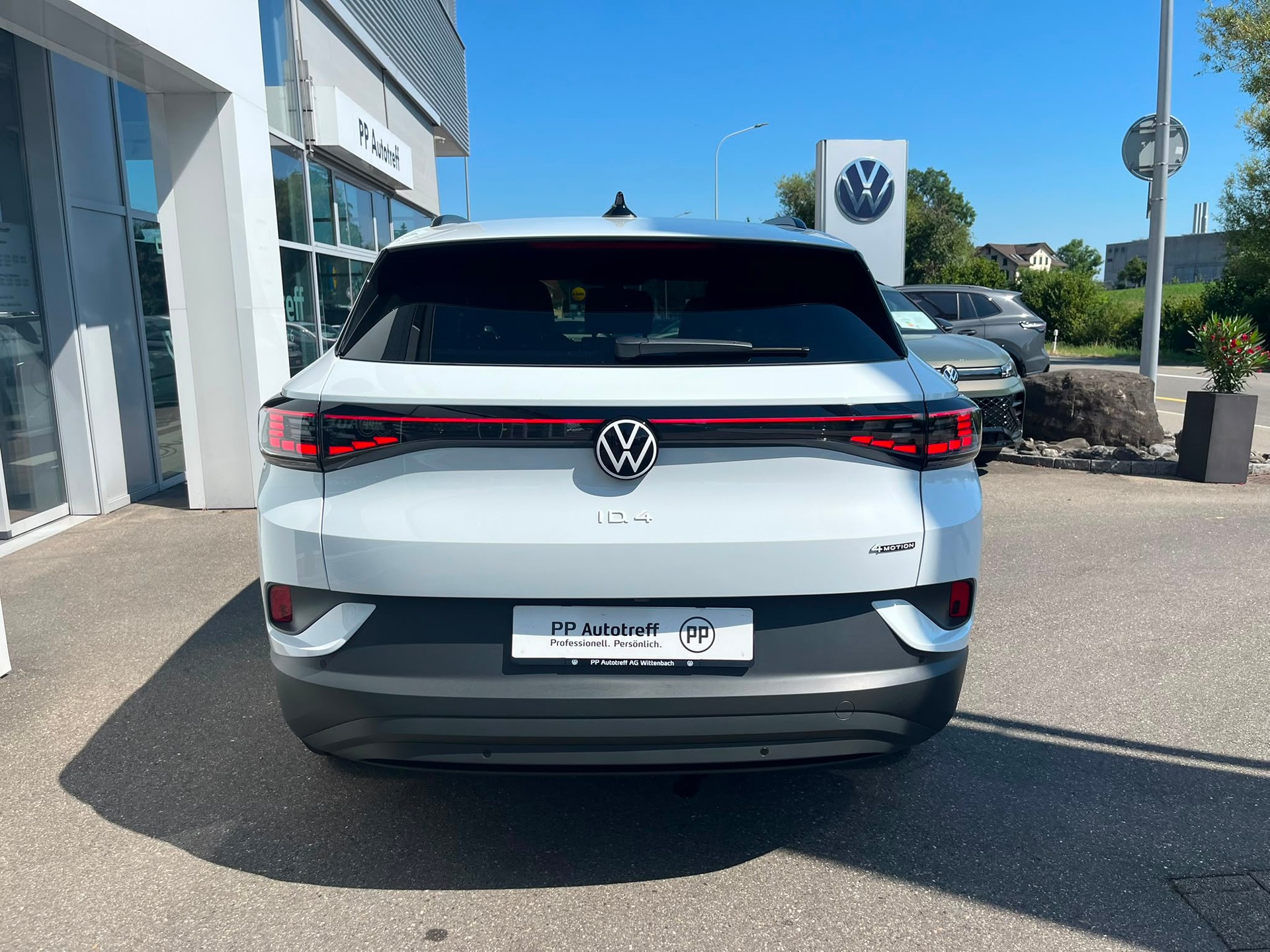 VW ID.4 Pro United 77 kWh 4 Motion-image-3