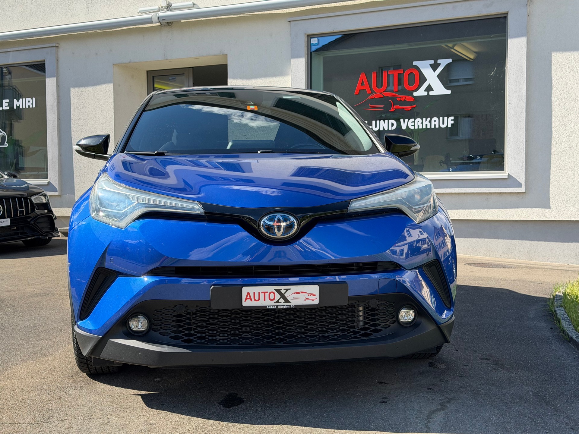 TOYOTA C-HR 1.8 HSD Style CVT-image-2