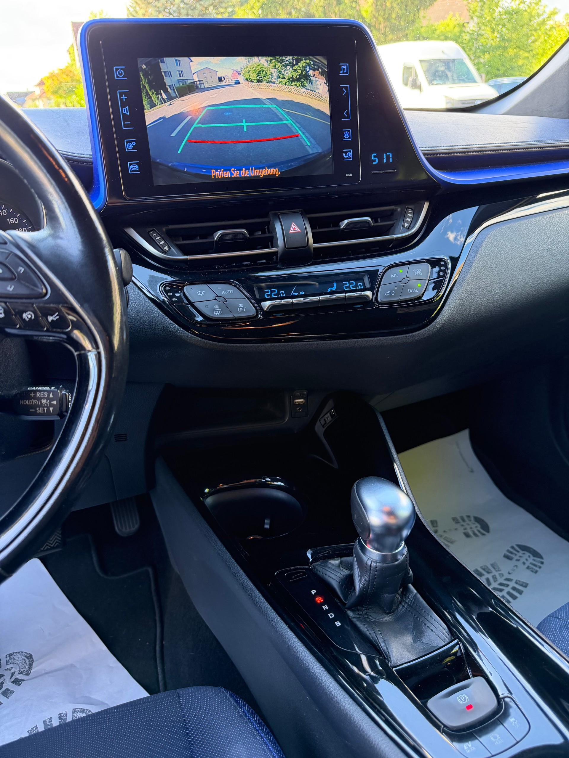 TOYOTA C-HR 1.8 HSD Style CVT-image-10