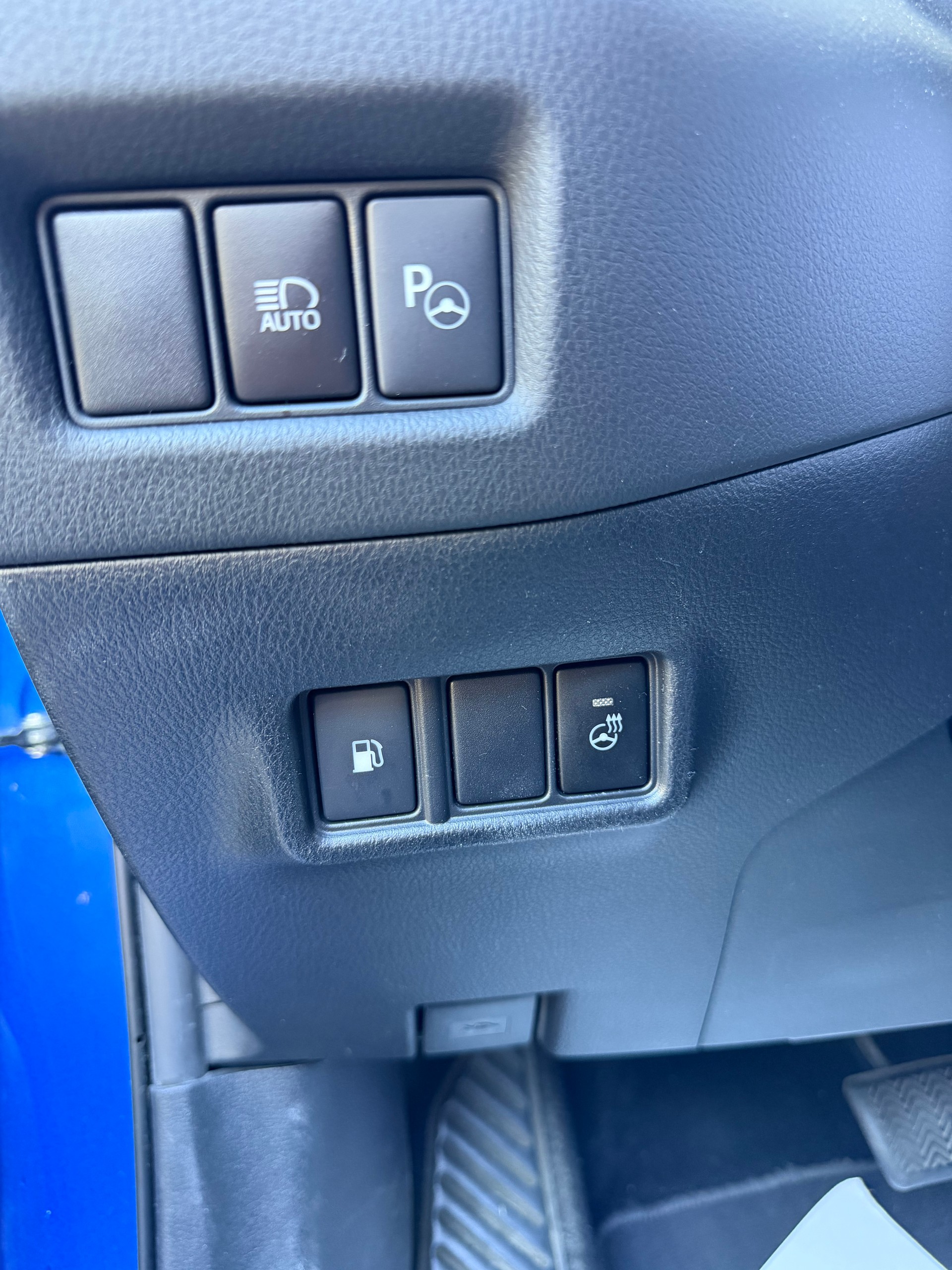 TOYOTA C-HR 1.8 HSD Style CVT-image-11