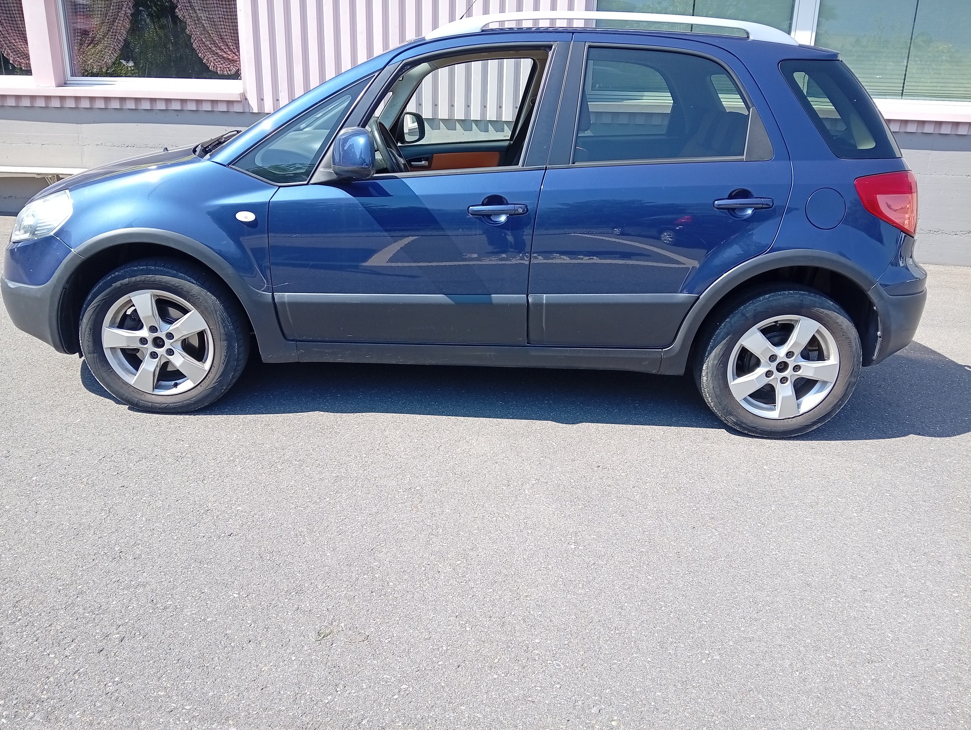 FIAT 1.6 16V Dynamic 4x4-image-0