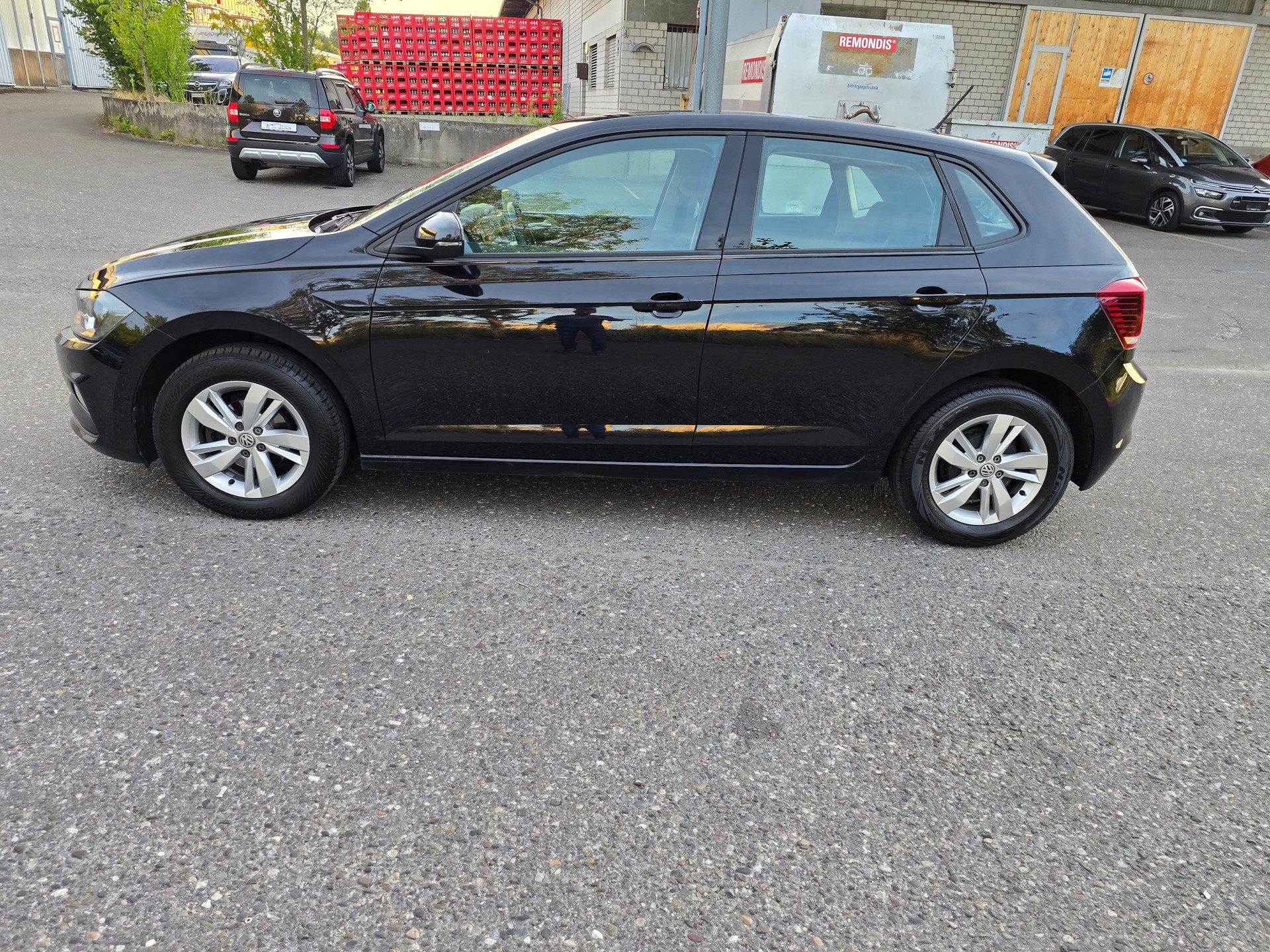VW Polo 1.0 TSI BMT Trendline-image-7