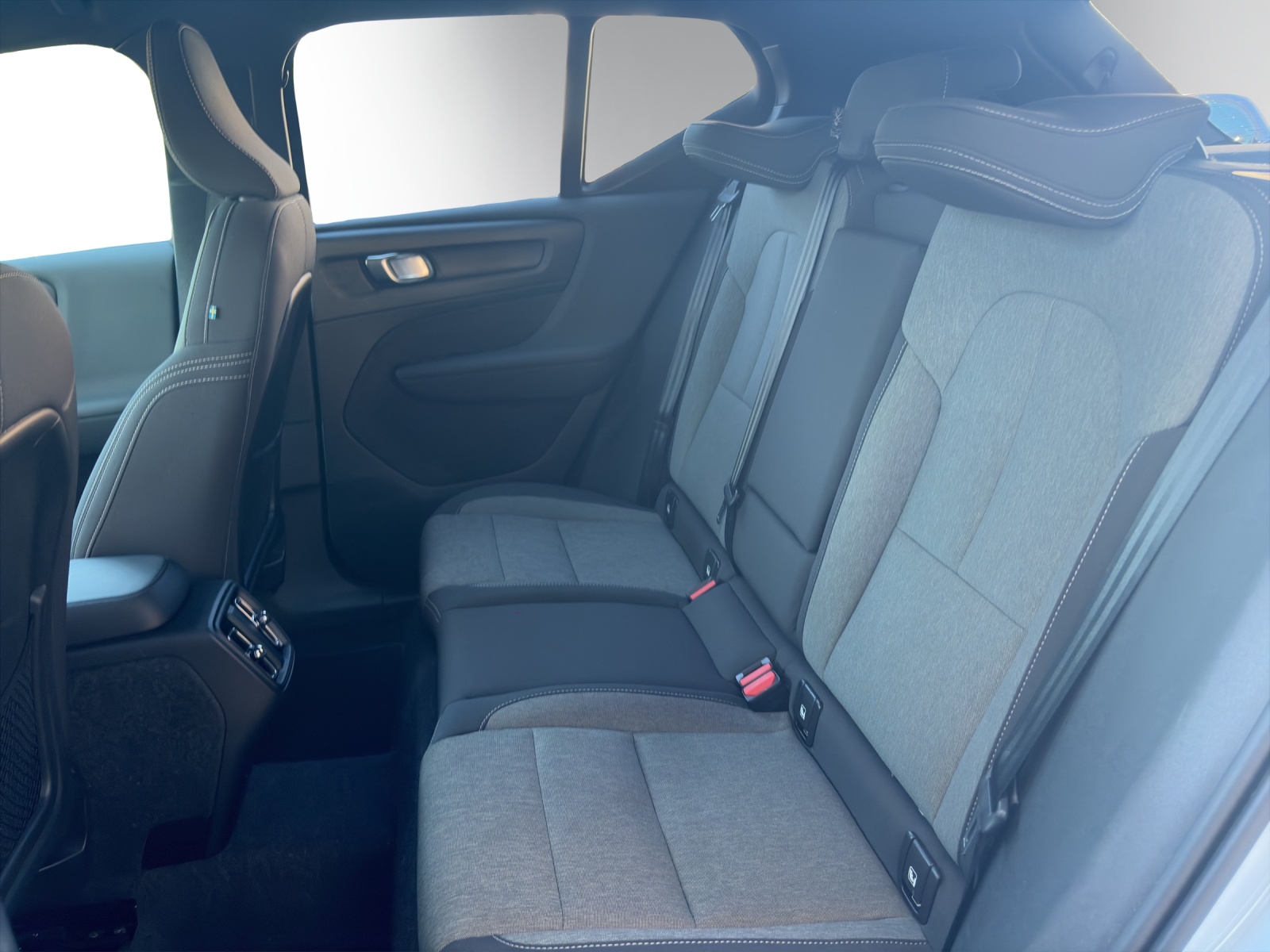 Image VOLVO XC40 XC40 B3 MHD Plus Dark
