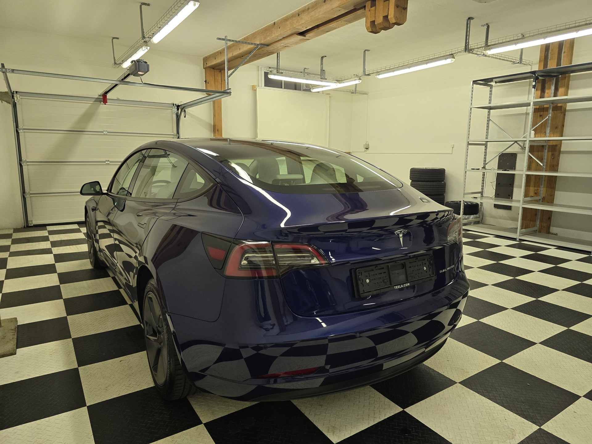 TESLA Model 3 Long Range Dual Motor AWD-image-5