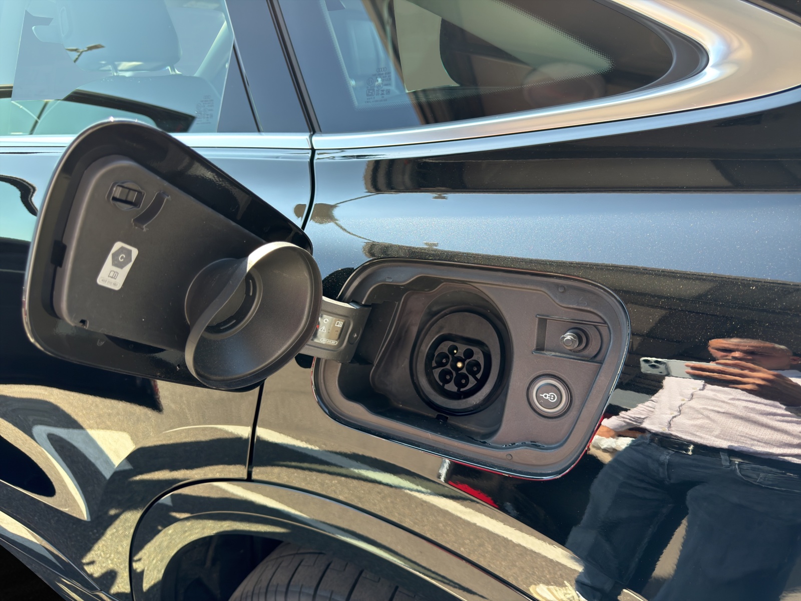 AUDI Q5 Sportback e-hybrid quattro 220 kW S-tronic-image-14