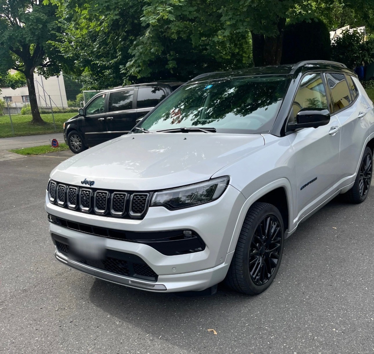 JEEP Compass 1.3 T PHEV Swiss Limited 4xe AWD-image-0