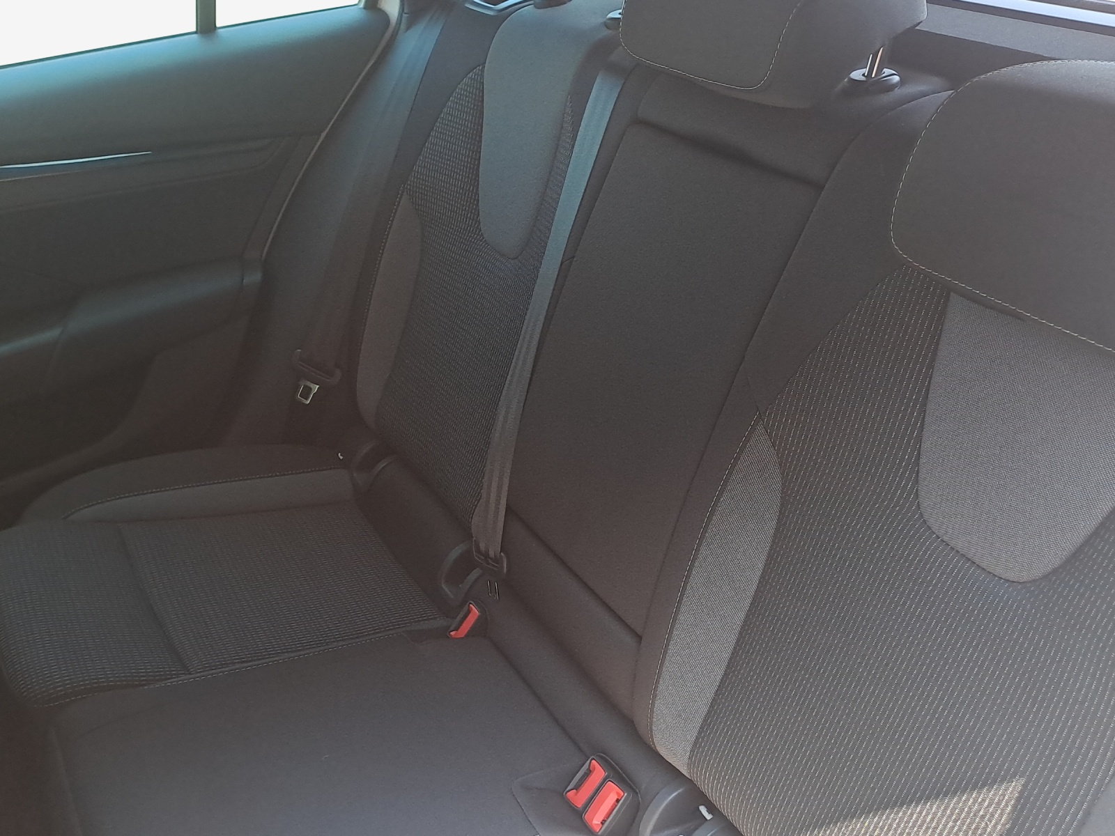 SKODA Octavia Combi 1.5 TSI mHEV DSG Dynamic-image-11