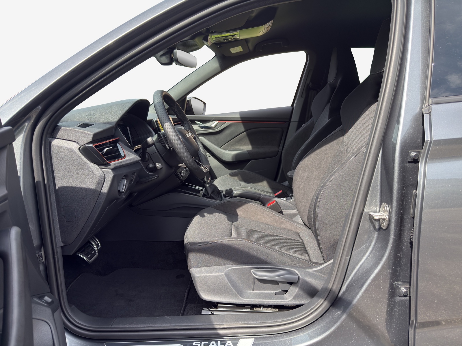SKODA Scala 1.5 TSI Dynamic DSG-image-7