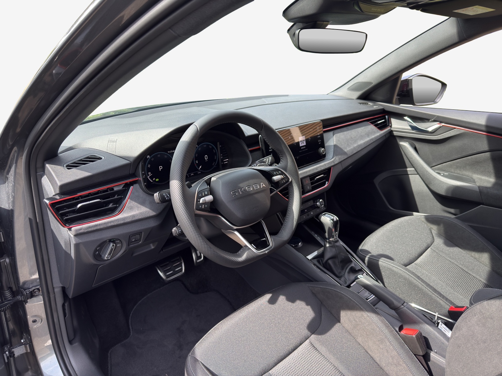SKODA Scala 1.5 TSI Dynamic DSG-image-8
