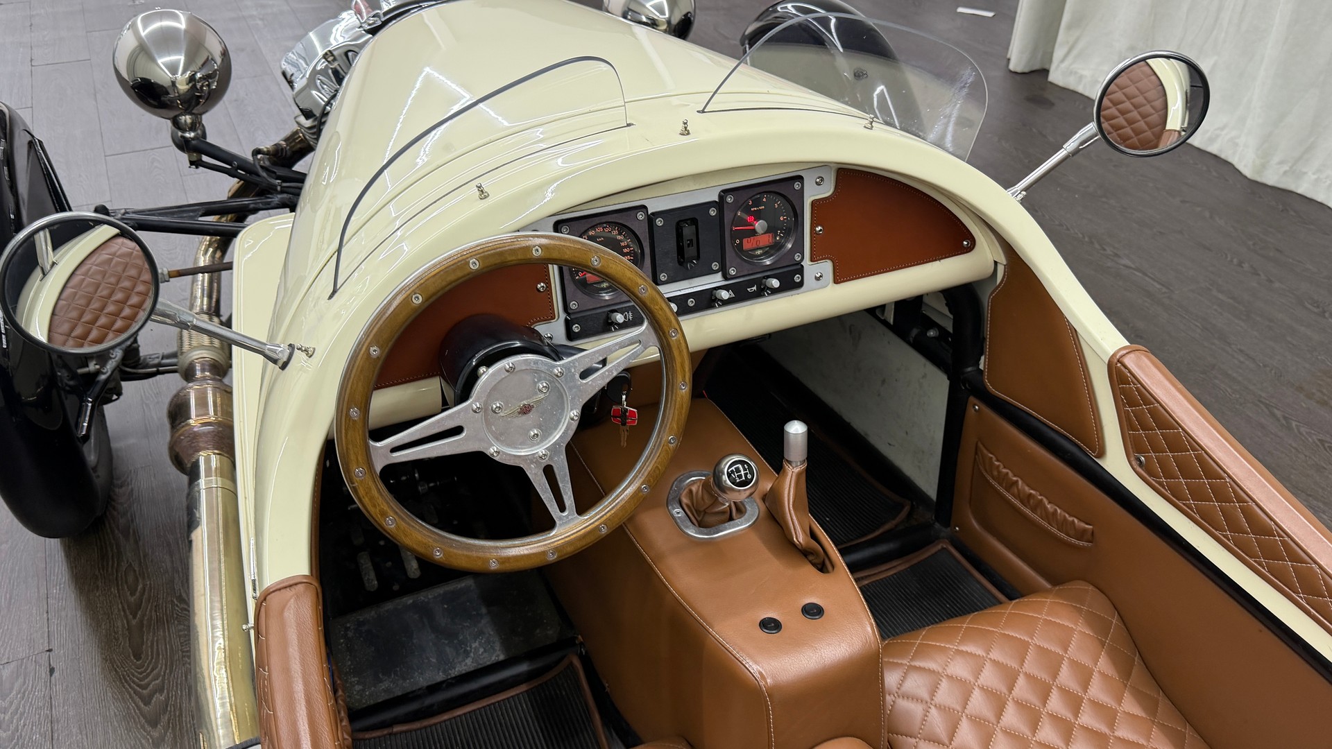 MORGAN THREEWHEELER-image-7