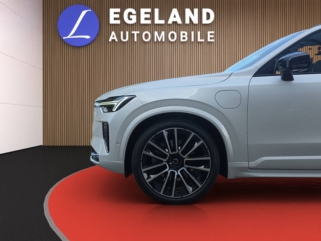 VOLVO XC90 2.0 T8 TE Black Edition eAWD-image-9