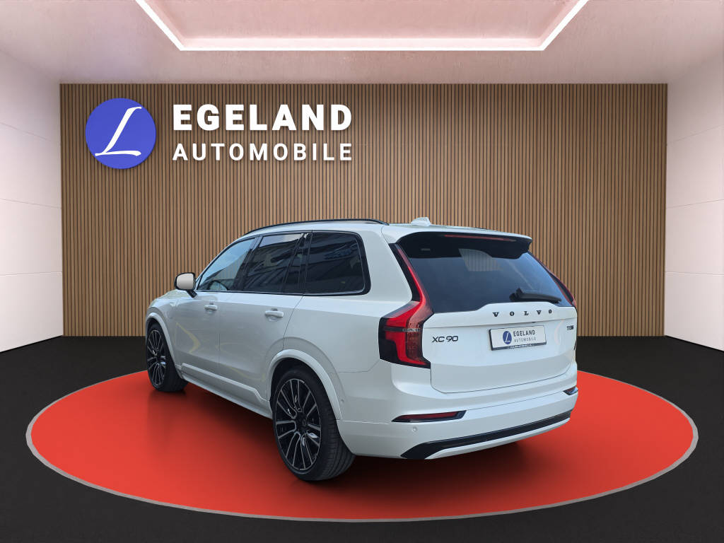 VOLVO XC90 2.0 T8 TE Black Edition eAWD-image-4