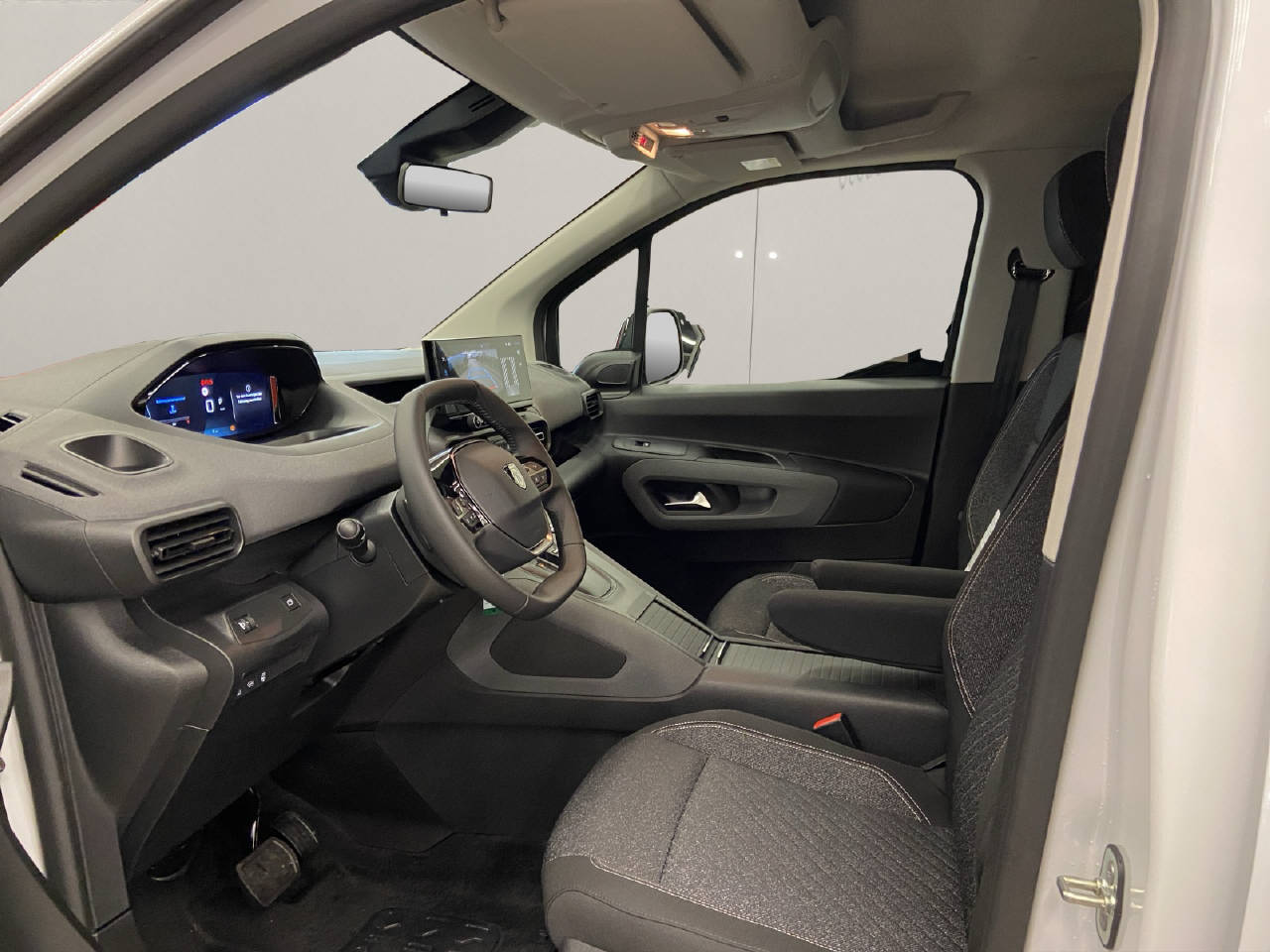 PEUGEOT Rifter Long 1.5 BlueHDi 130 Allure Limited Edition-image-4