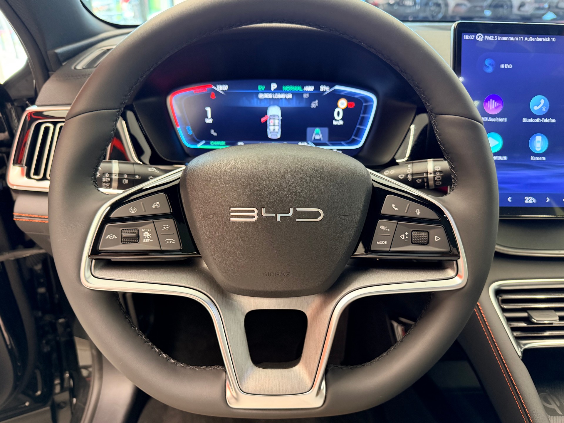 BYD Seal U DM-i Design AWD-image-21