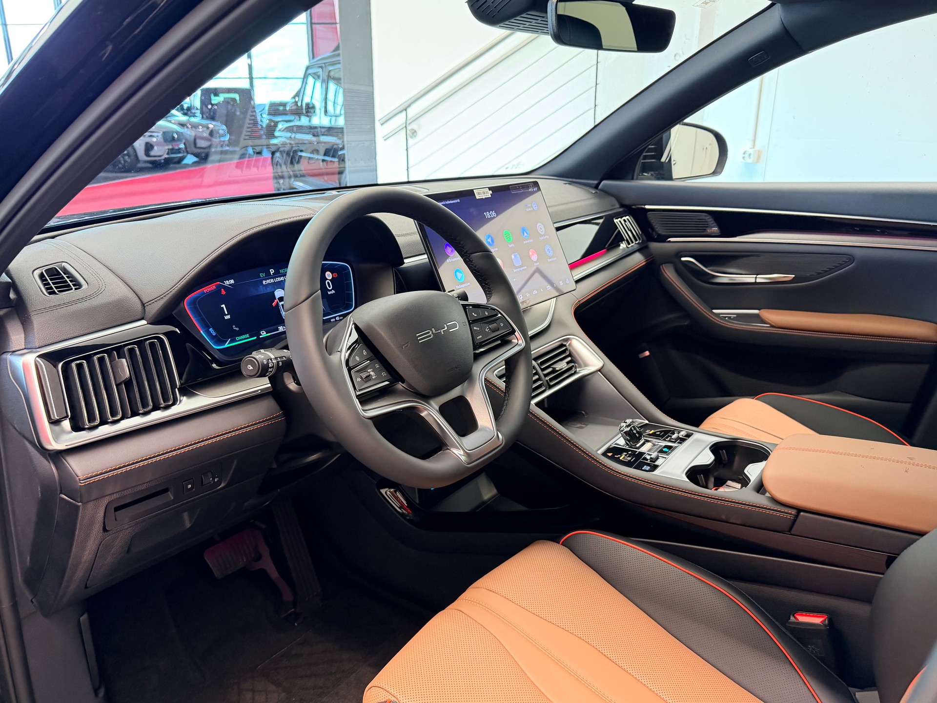 BYD Seal U DM-i Design AWD-image-8