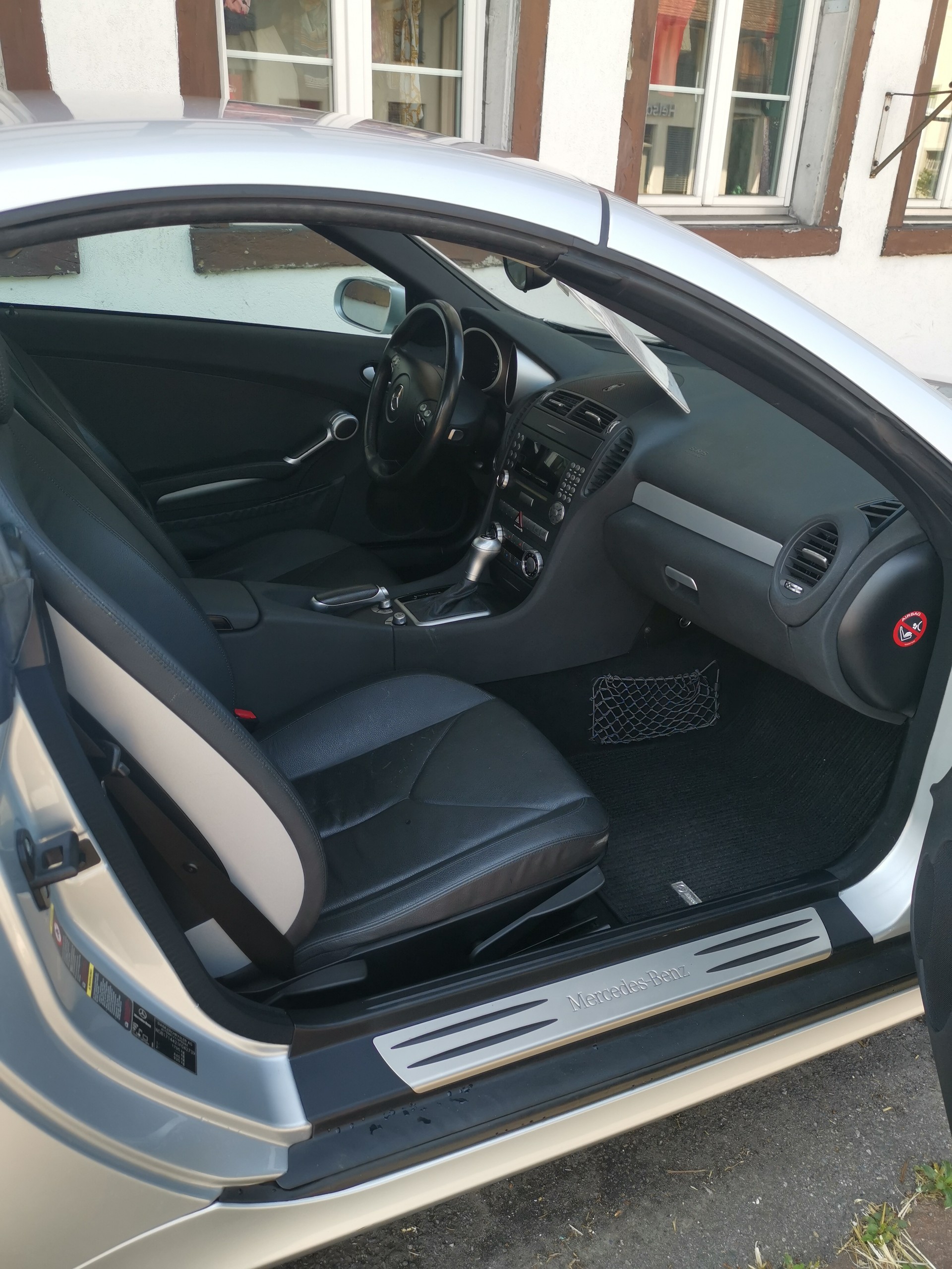 MERCEDES-BENZ SLK 200 Kompressor-image-11