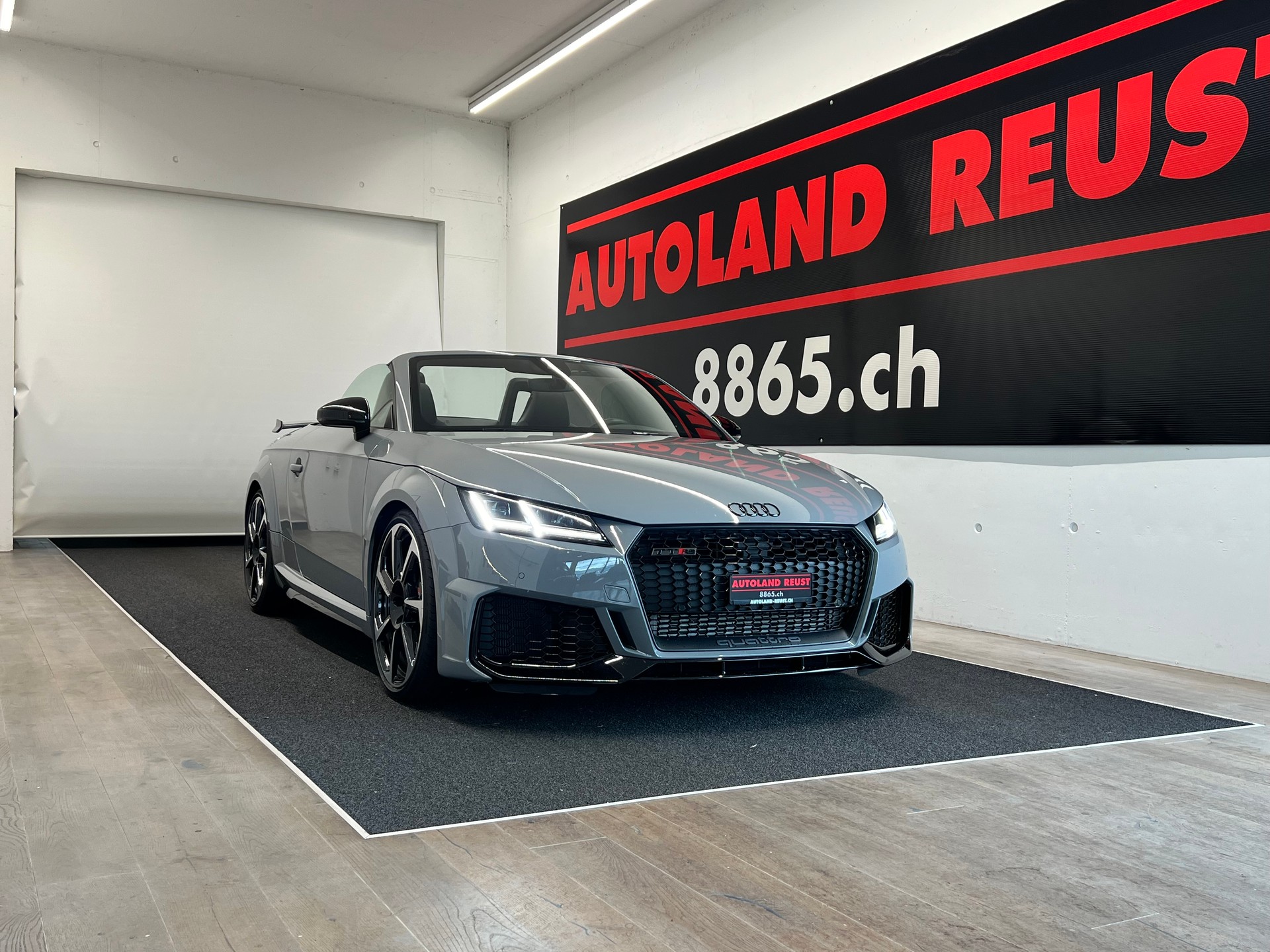 AUDI TT Roadster TTRS S-tronic-image-0