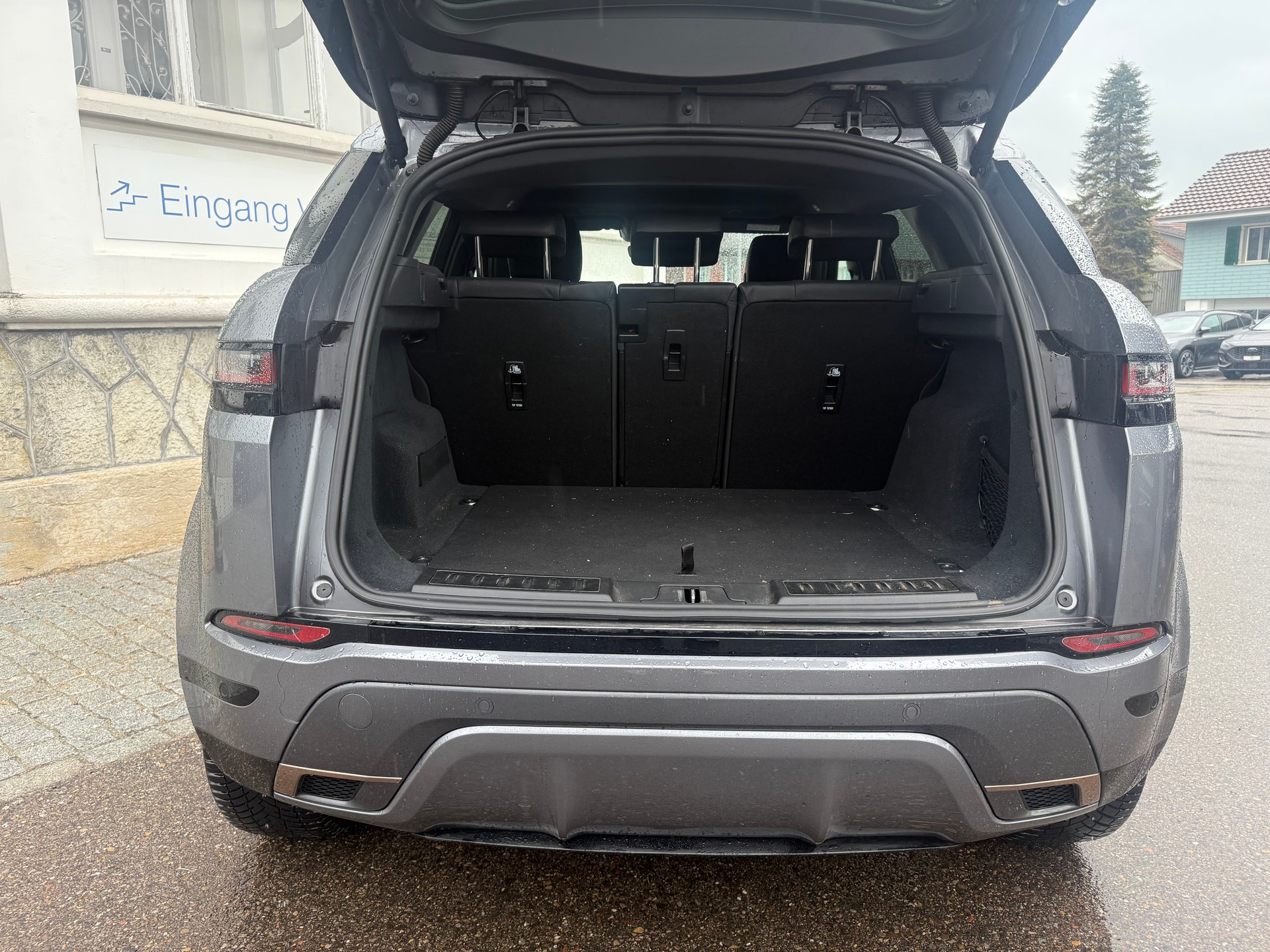 LAND ROVER Range Rover Evoque 2.0 T R-Dynamic SE-image-7
