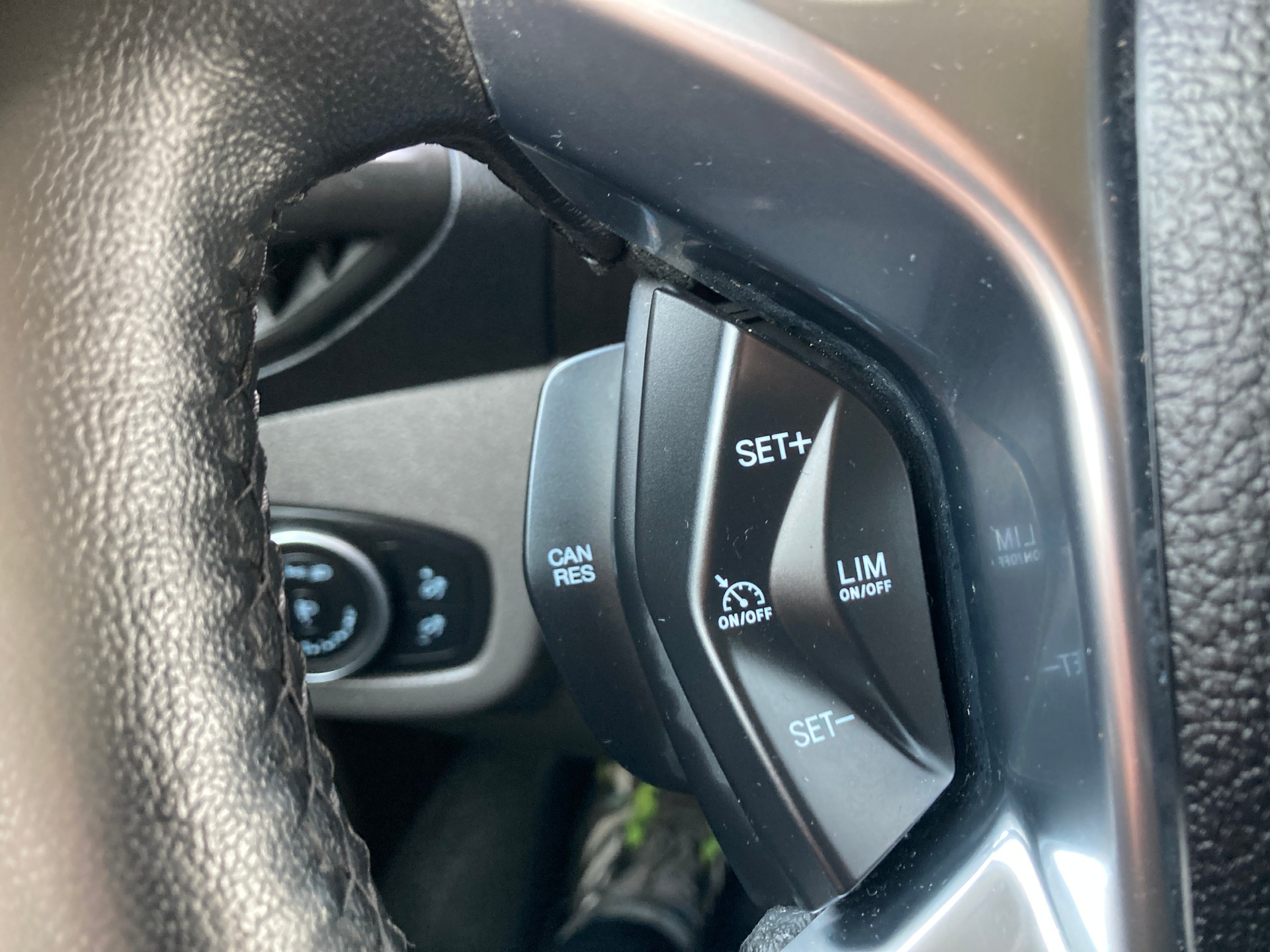 FORD Transit Connect Van T220 1.5 EcoBlue Trend-image-13