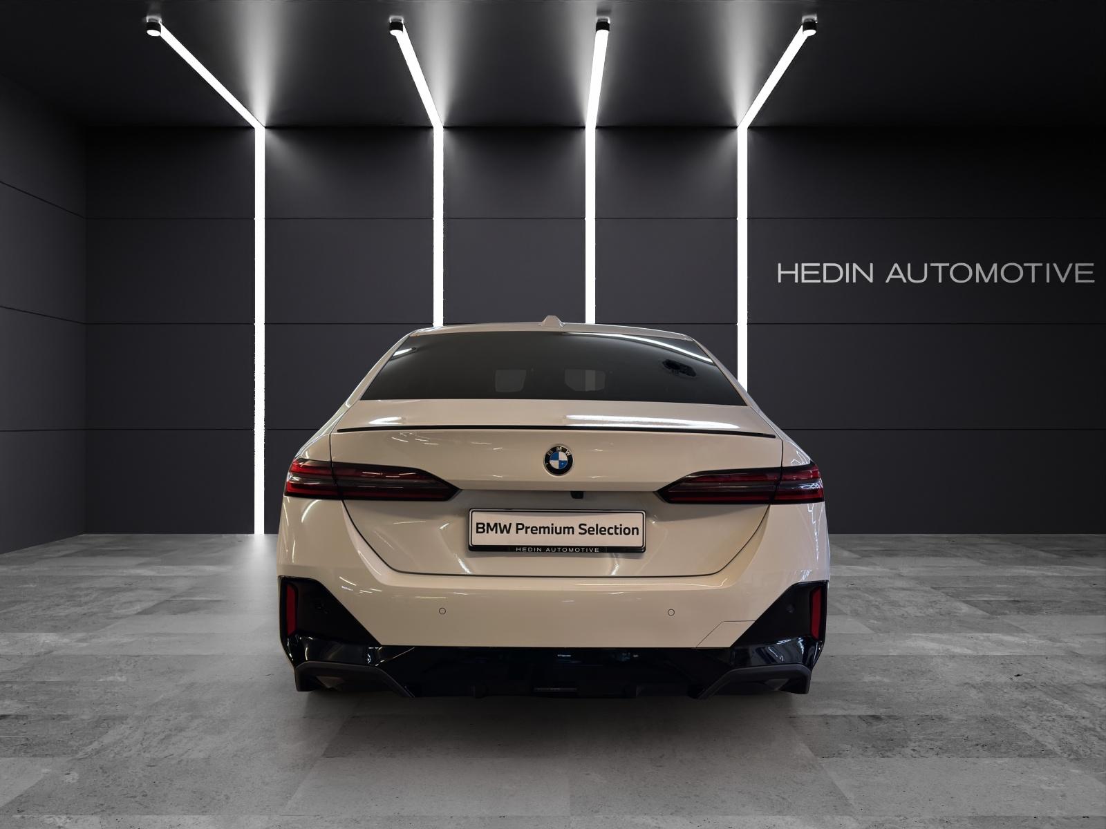 BMW 520d xDrive-image-3