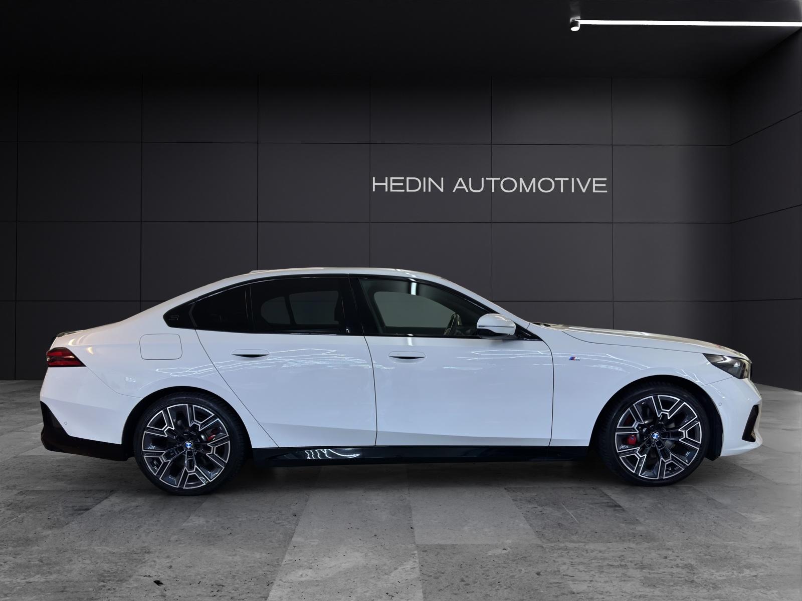 BMW 520d xDrive-image-5