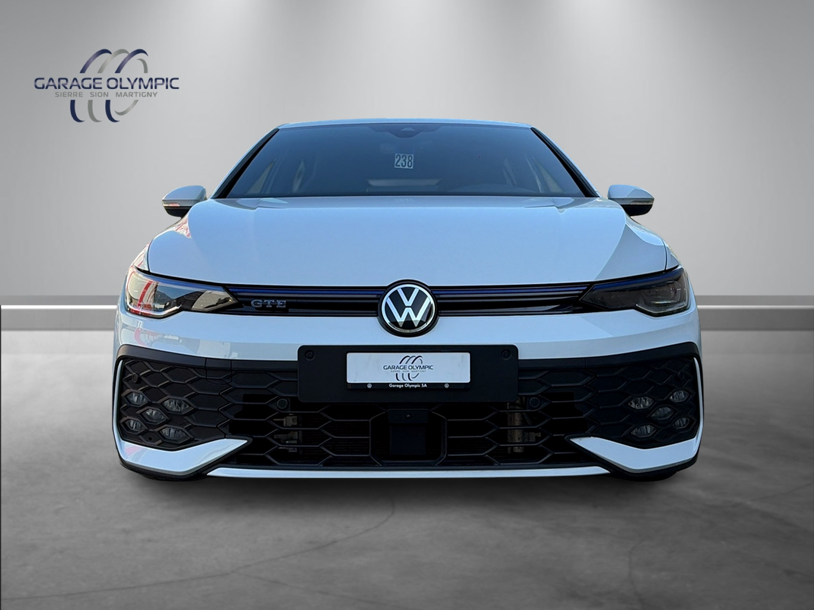 VW Golf 1.5 TSI PHEV GTE-image-1