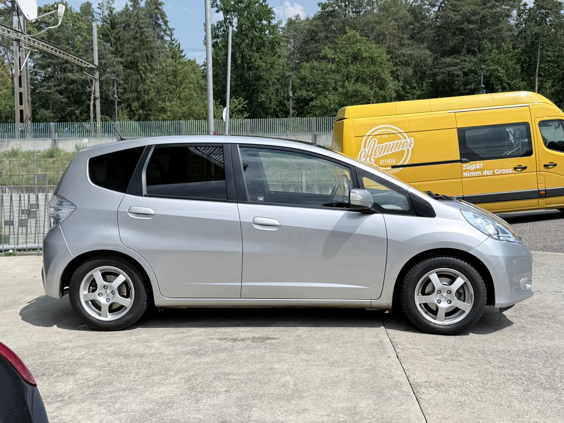HONDA Jazz 1.3i Hybrid Comfort CVT-image-3