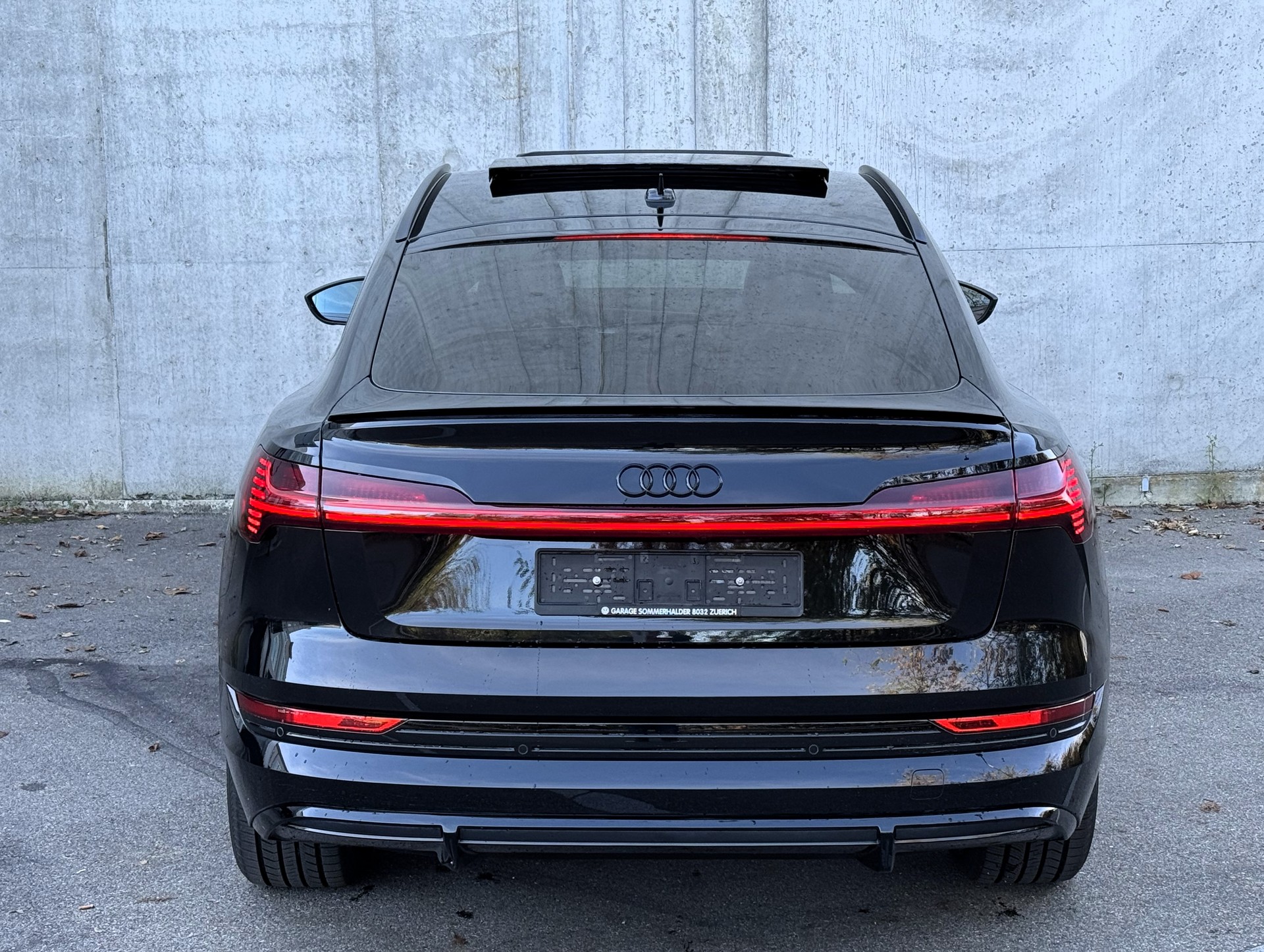 AUDI e-tron 55 Sportback S Line Black Edition quattro Herstellergarantie|8J/160.000km Garantie auf die H-Li-I-Batterie-image-13
