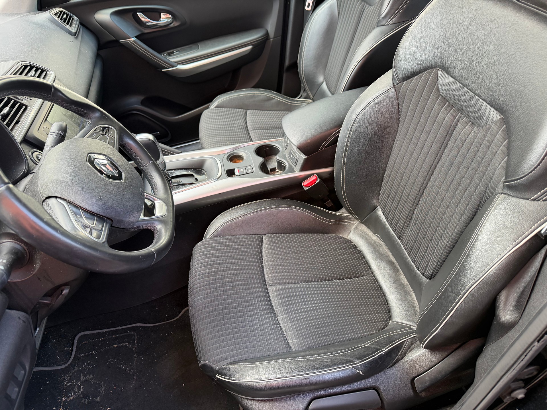 RENAULT Kadjar 1.2 16V Turbo Bose EDC-image-6