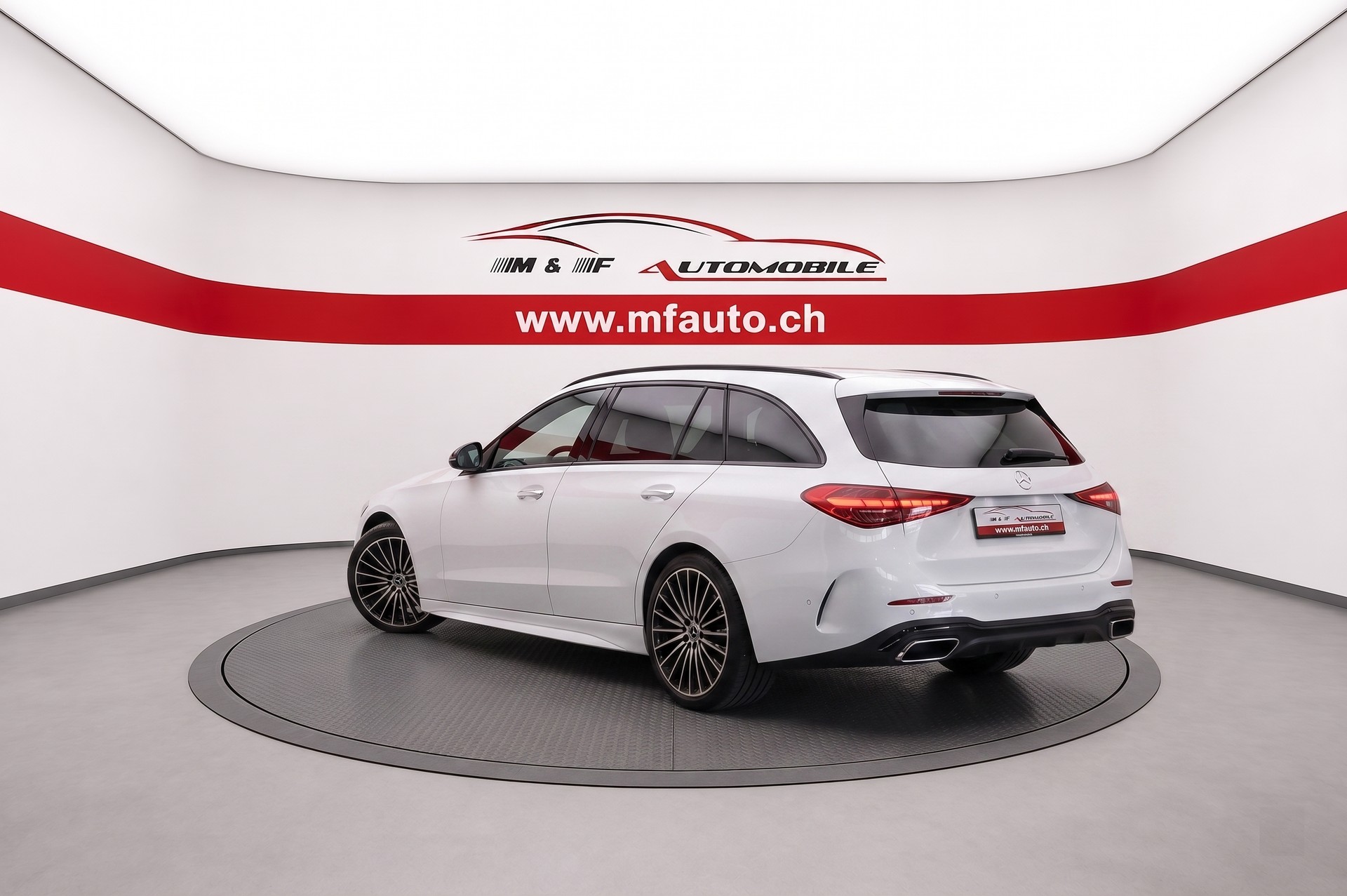 MERCEDES-BENZ C 220 d Swiss Star AMG Line 4matic Kombi * CH FAHRZEUG *-image-3