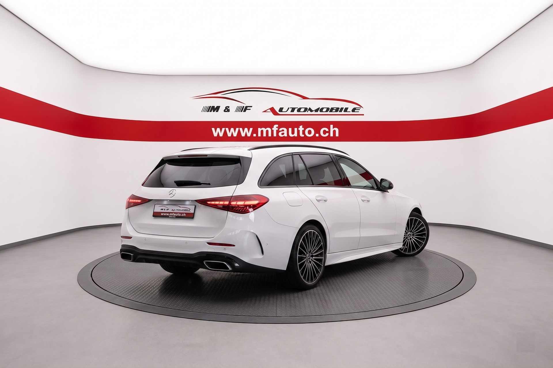 MERCEDES-BENZ C 220 d Swiss Star AMG Line 4matic Kombi * CH FAHRZEUG *-image-5