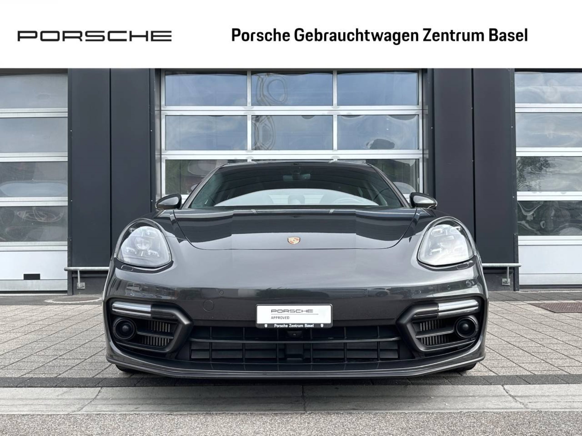 PORSCHE Panamera GTS Sport Turismo-image-6