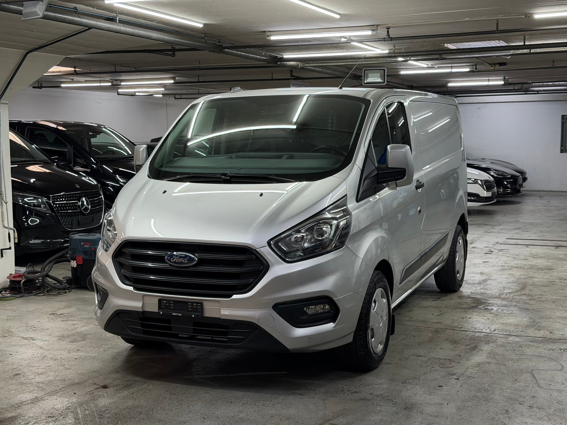 FORD Transit Custom Van 320 L1H1 Trend-image-2