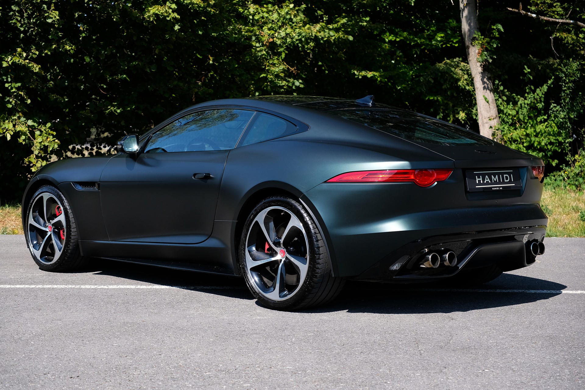 JAGUAR F-Type Coupé R 5.0 V8 S/C AWD-image-6