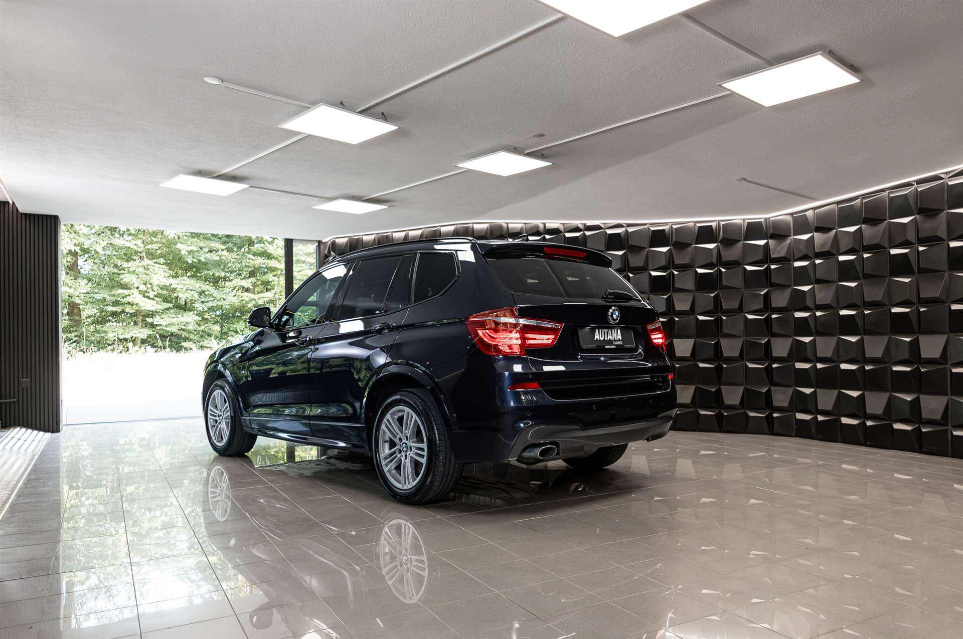 BMW X3 xDrive 20d Steptronic M-Paket-showroom-element-2