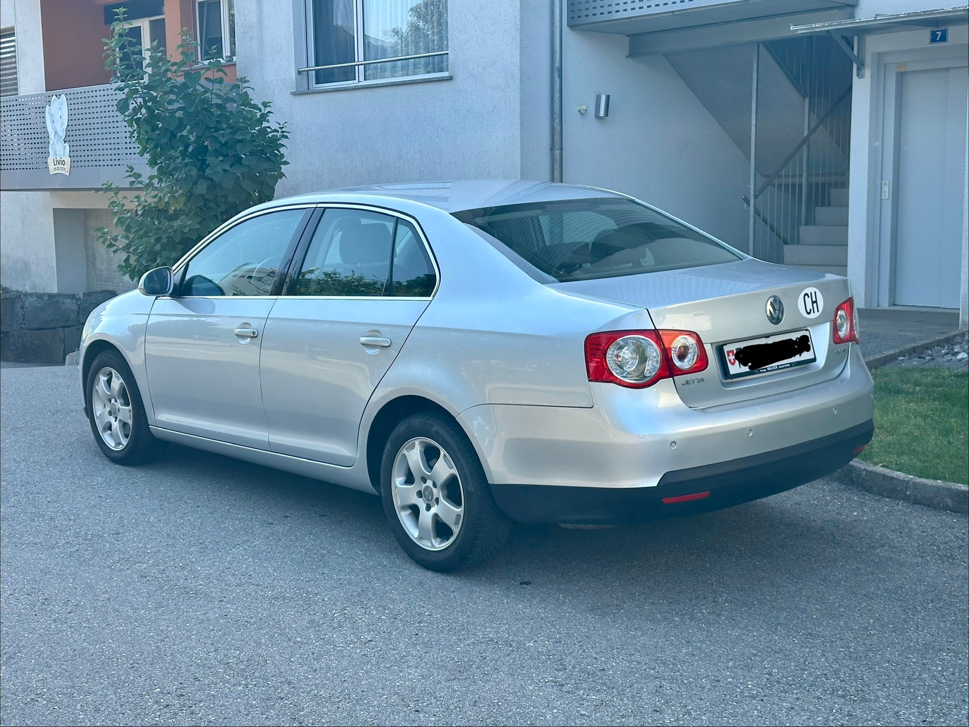 VW Jetta 2.0 FSI Sportline-image-4