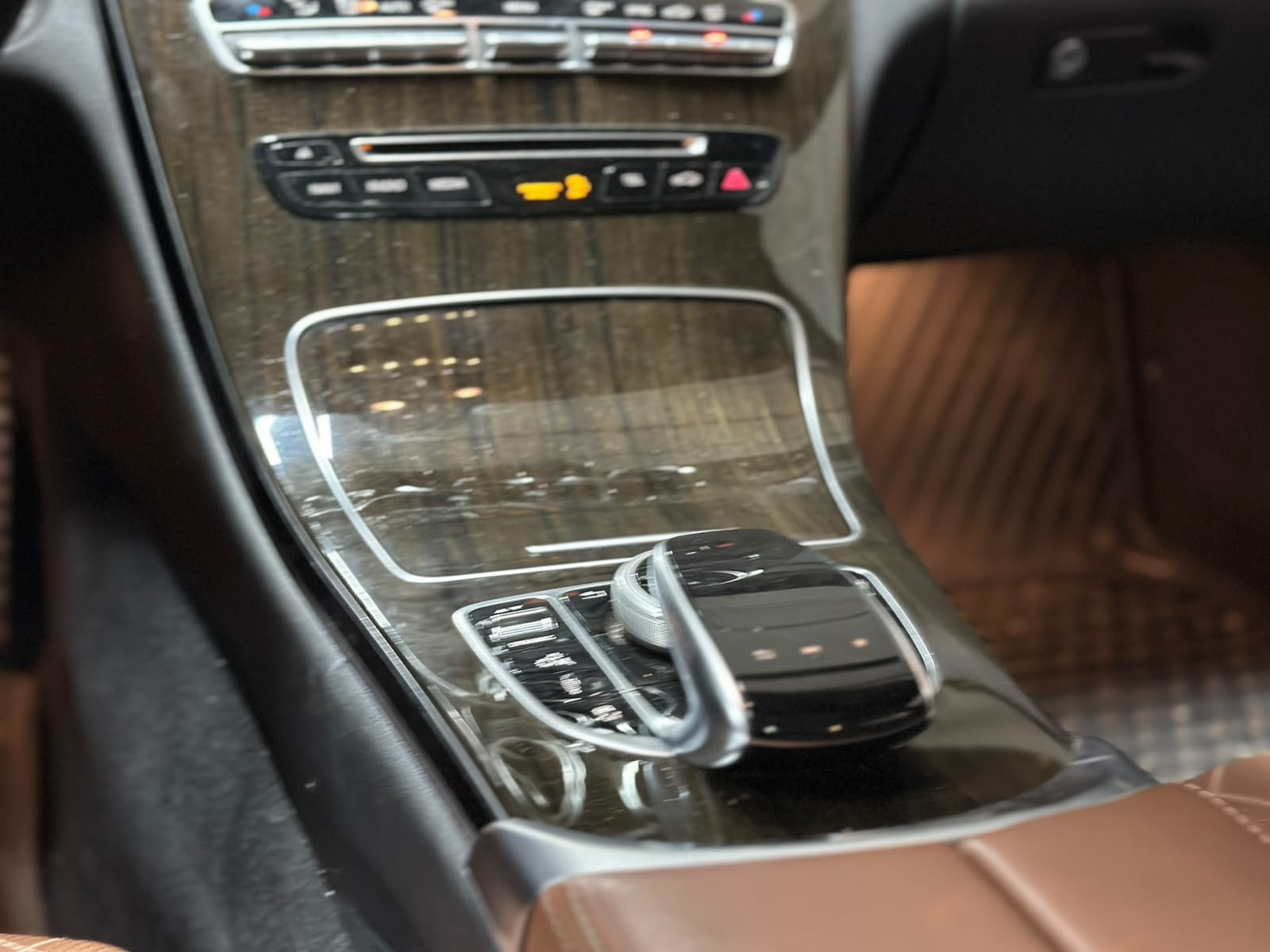 MERCEDES-BENZ C 43 AMG 4Matic 9G-Tronic-image-11
