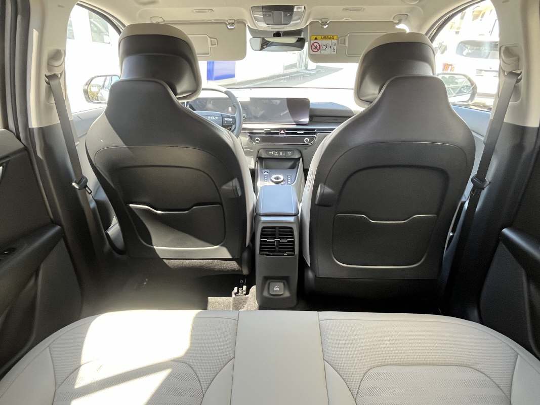 KIA Niro 1.6 GDi Hybrid Style-image-5