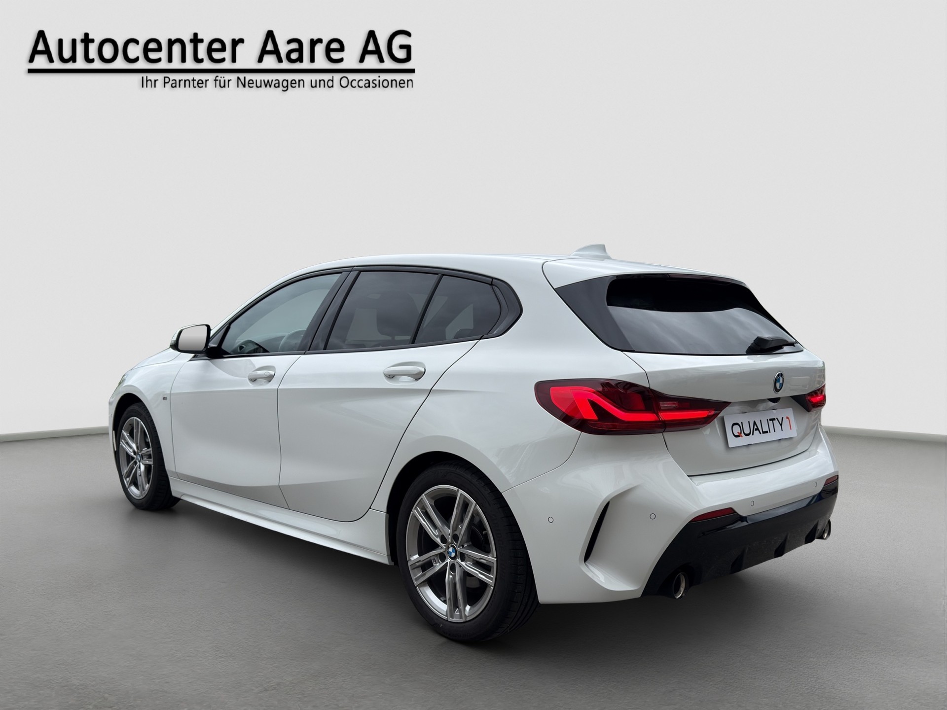 BMW 118d Steptronic M Sport-image-4