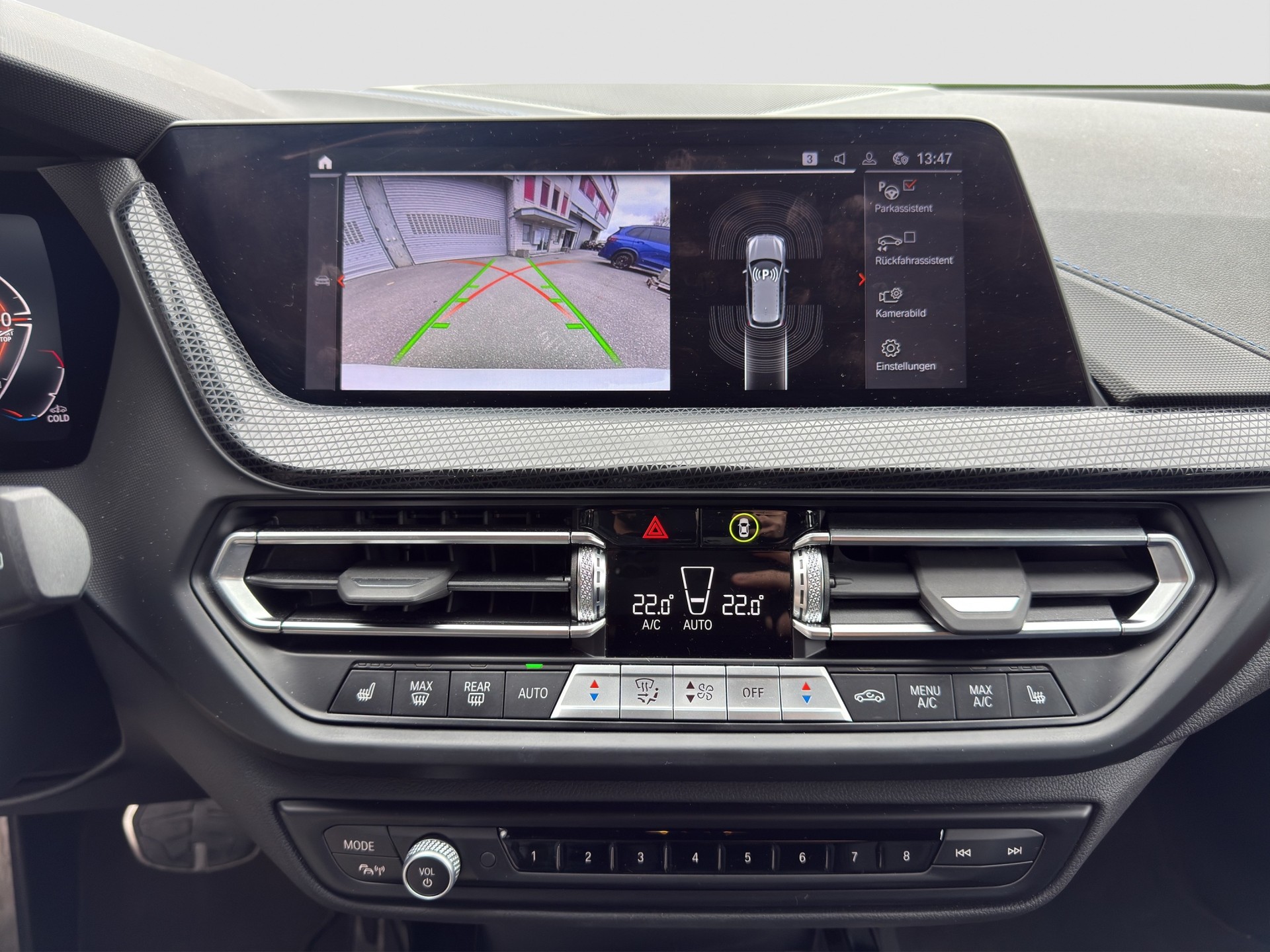 BMW 118d Steptronic M Sport-image-11