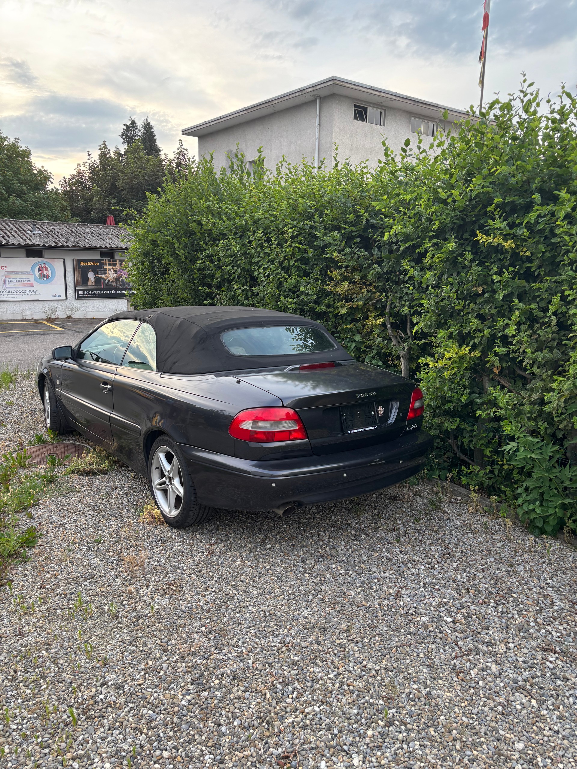 VOLVO 2.4 T-image-2