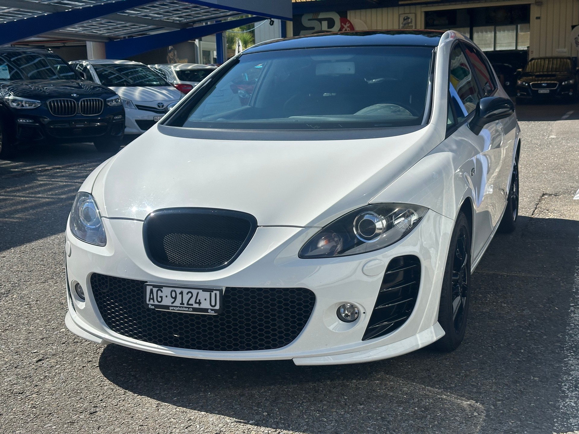 SEAT Leon 2.0 TDI FR-image-2