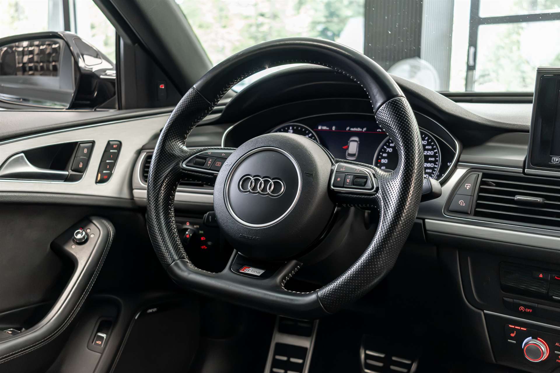 AUDI A6 Avant 3.0 BiTDI V6 qu. competition tiptronic-image-6
