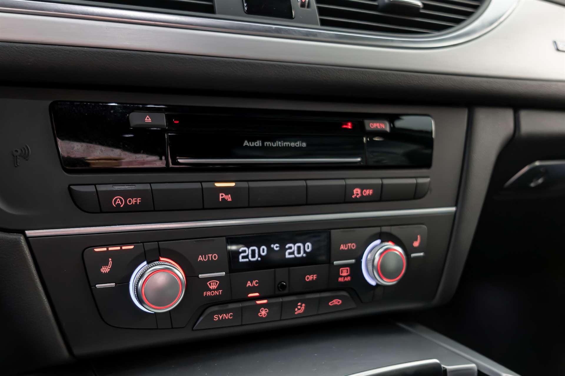 AUDI A6 Avant 3.0 BiTDI V6 qu. competition tiptronic-image-17
