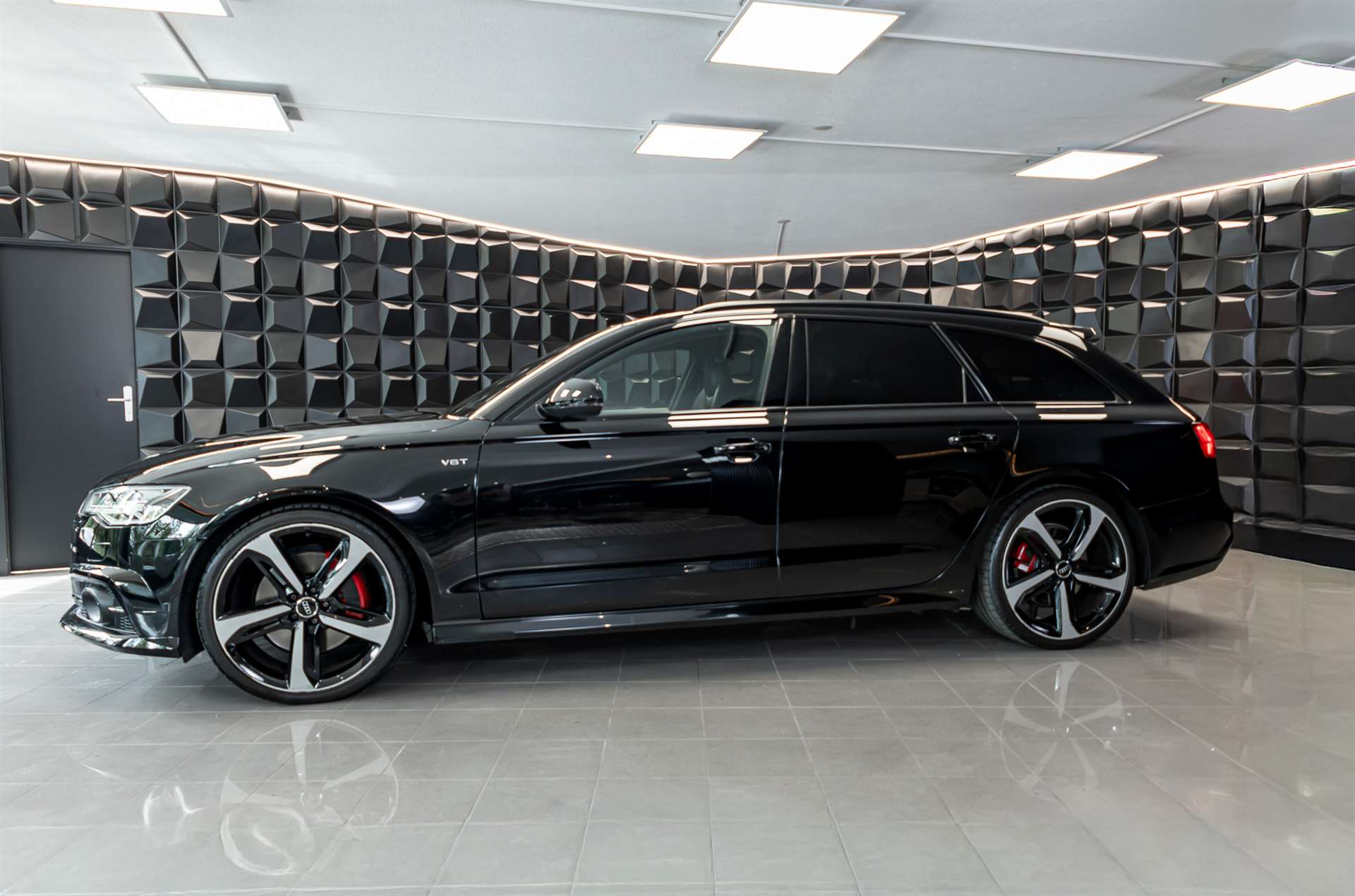 AUDI A6 Avant 3.0 BiTDI V6 qu. competition tiptronic-image-1