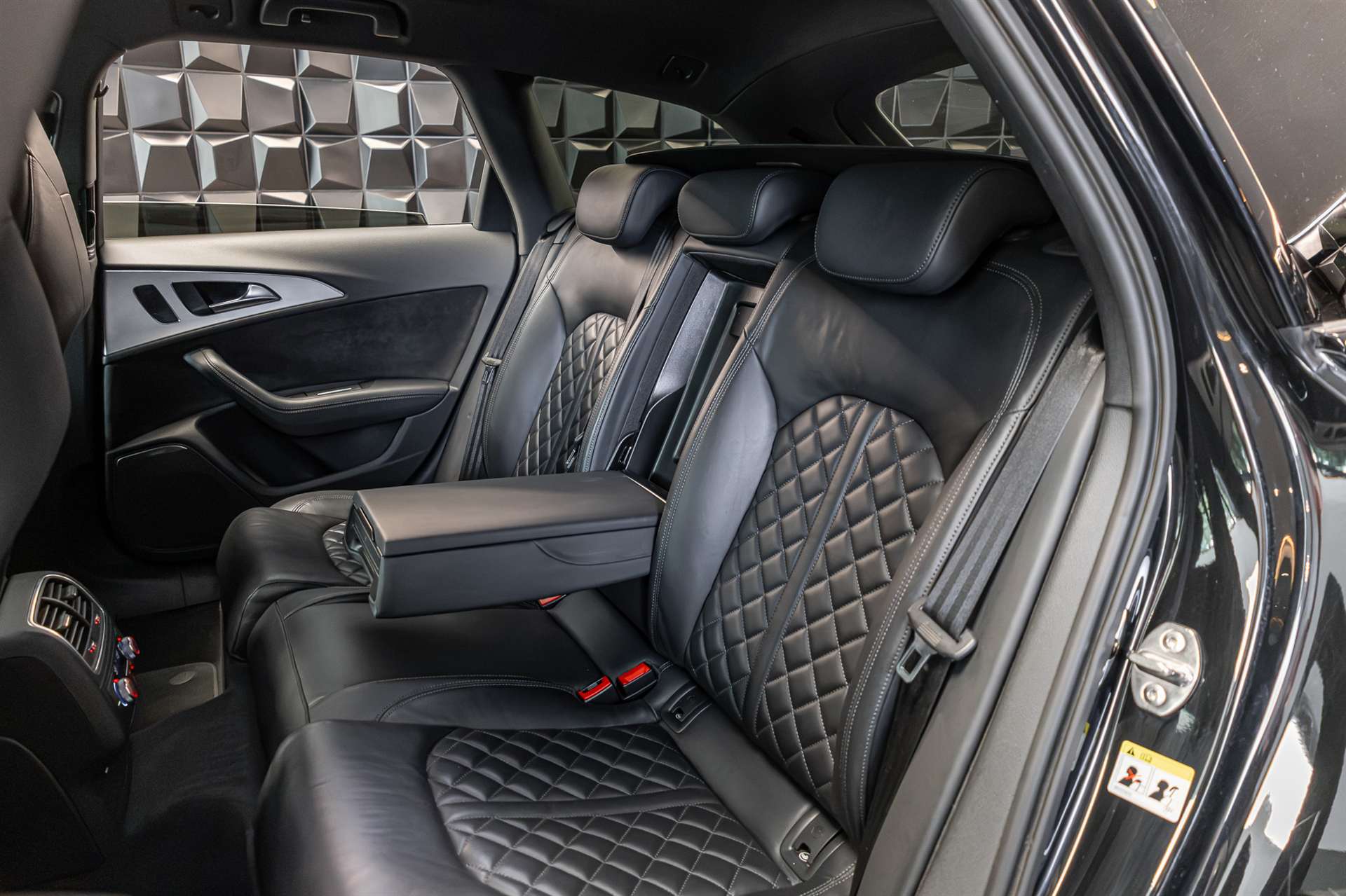 AUDI A6 Avant 3.0 BiTDI V6 qu. competition tiptronic-image-22
