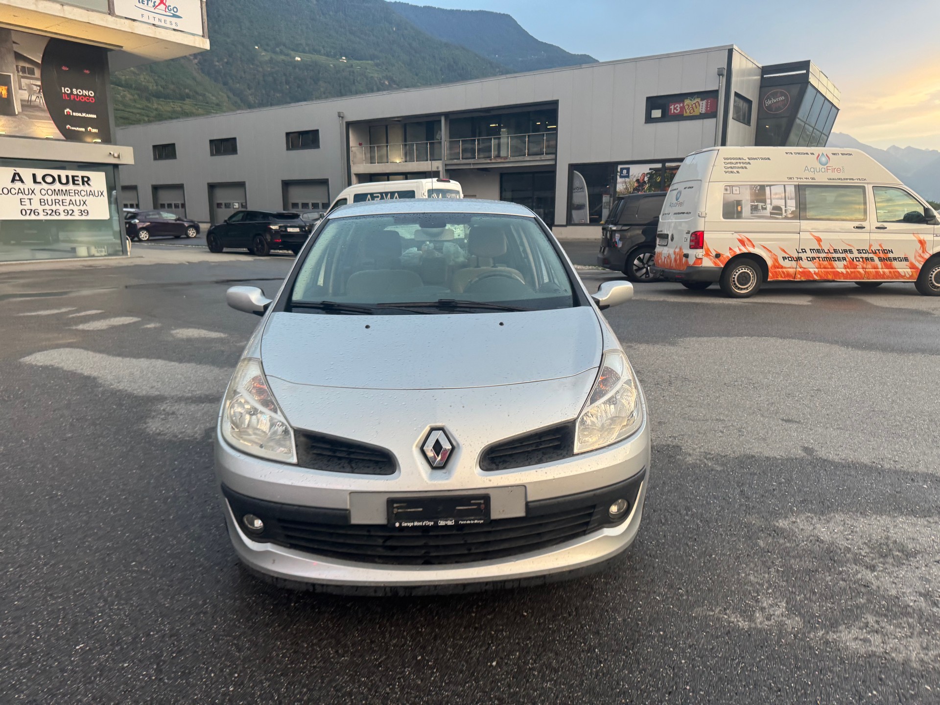 RENAULT Clio 1.6 16V Exception-image-1
