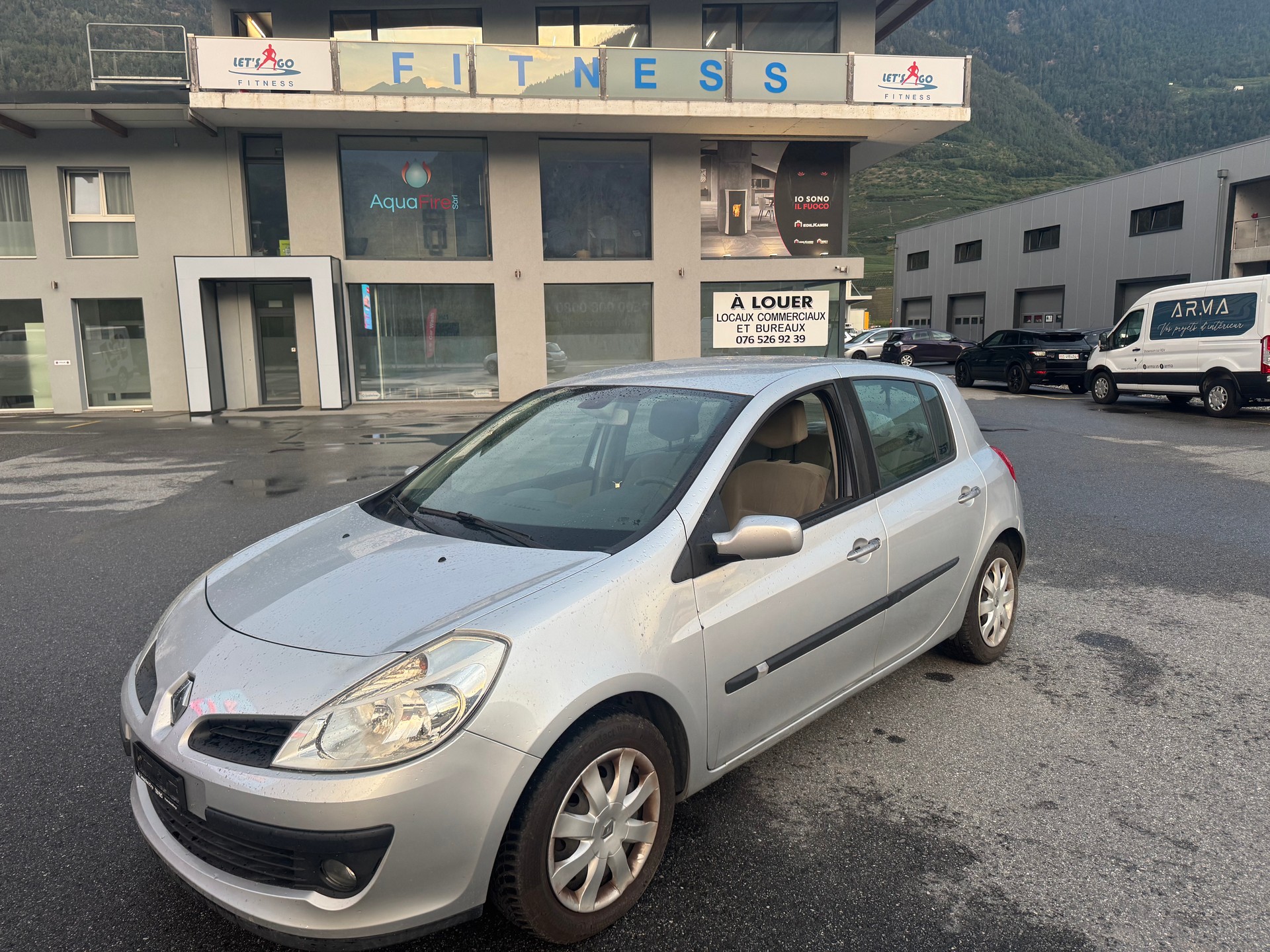 RENAULT Clio 1.6 16V Exception-image-0
