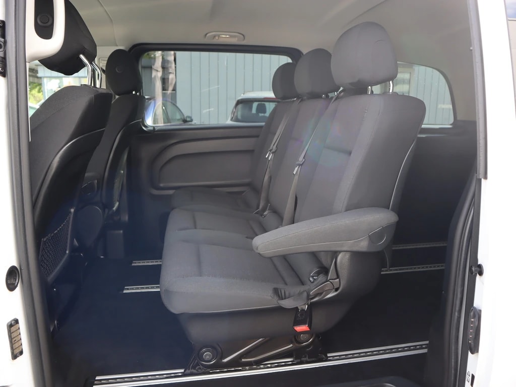 MERCEDES-BENZ Vito 119 CDI Lang Select Tourer 9G-Tronic ** Gr-Navi ** RF-Kamera ** Anh-Kupplung ** 5-Plätzer ** Mit Alu-Laderampe ** Ab MFK **-image-12