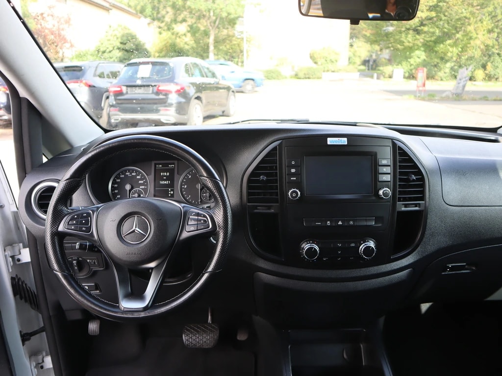 MERCEDES-BENZ Vito 119 CDI Lang Select Tourer 9G-Tronic ** Gr-Navi ** RF-Kamera ** Anh-Kupplung ** 5-Plätzer ** Mit Alu-Laderampe ** Ab MFK **-image-10